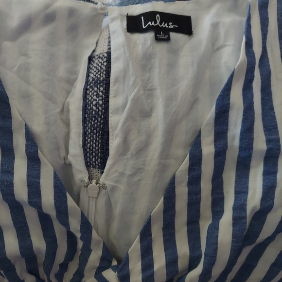 Dresses - Picture 2 of 7